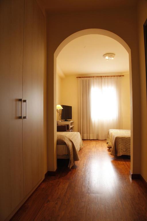Hotel Canet カステリョ・デンプリエス 部屋 写真